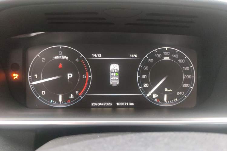 Used Land Rover Range Sport  Instrument Cluster