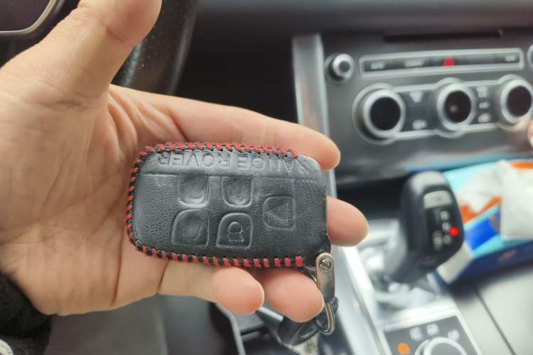 Used Land Rover Range Sport 2015 3.0 SDV6 HSE Interior 1