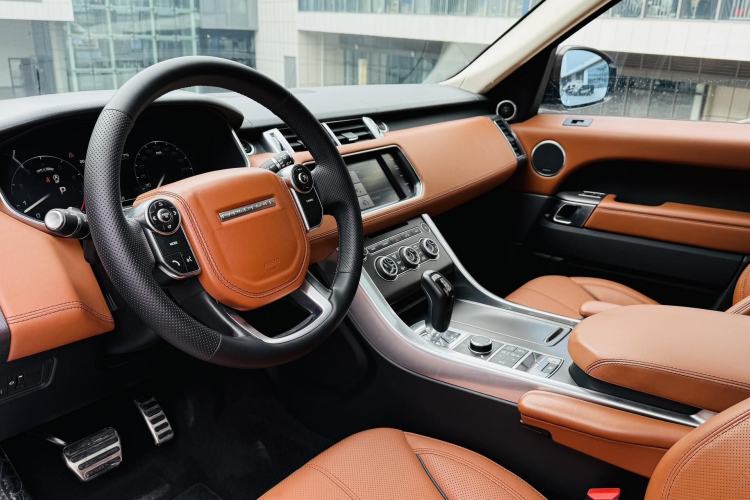 Used Land Rover Range Sport 2015 3.0 SC V6 HSE DYNAMIC Interior 1