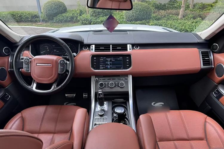 Used Land Rover Range Sport 2015 3.0 SC V6 HSE DYNAMIC Interior 1