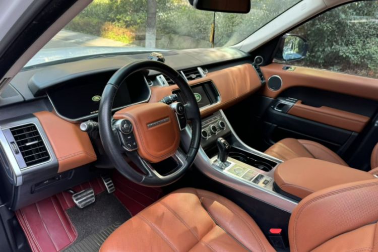 Used Land Rover Range Sport 2015 3.0 SC V6 HSE DYNAMIC Interior 2