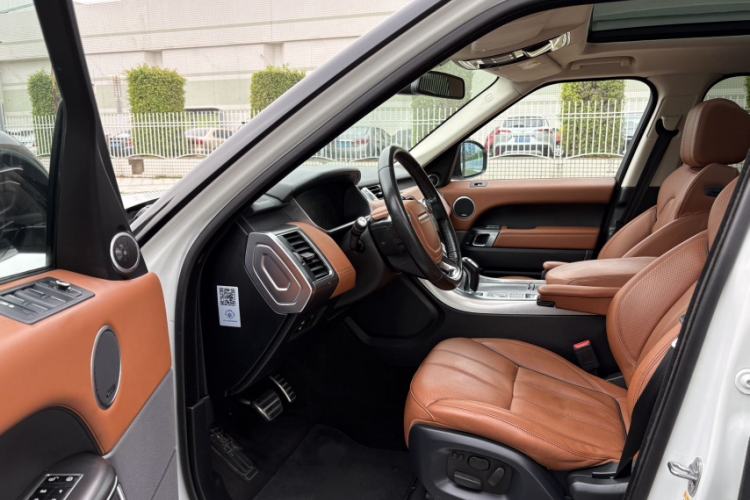 Used Land Rover Range Sport 2015 3.0 SC V6 HSE DYNAMIC Interior 2