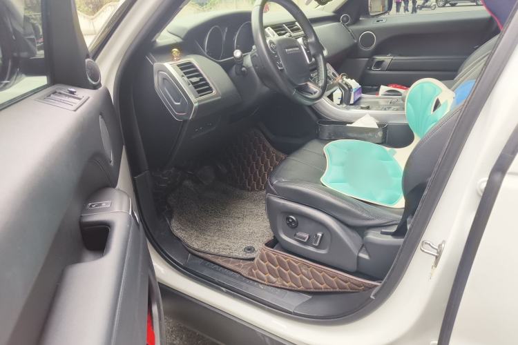 Used Land Rover Range Sport 2015 3.0 SDV6 HSE Interior 3