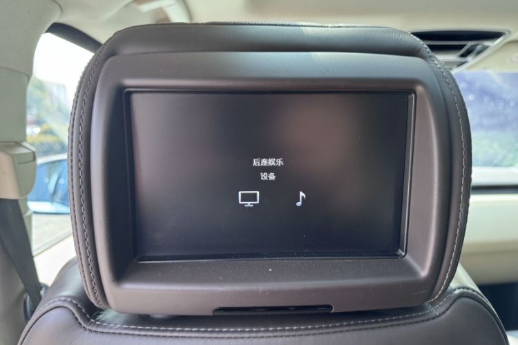 Used Land Rover Range Sport 2015 3.0 SC V6 HSE Interior 3