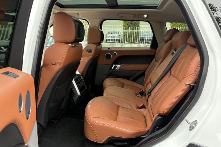 Used Land Rover Range Sport 2015 3.0 SC V6 HSE DYNAMIC Interior 3