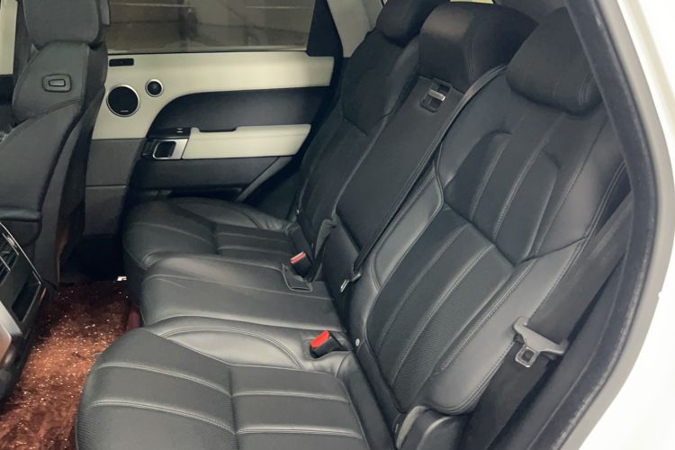 Used Land Rover Range Sport 2015 3.0 SC V6 HSE DYNAMIC Interior 4