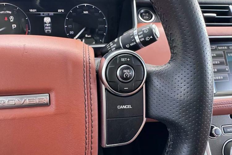 Used Land Rover Range Sport 2015 3.0 SC V6 HSE DYNAMIC Interior 4