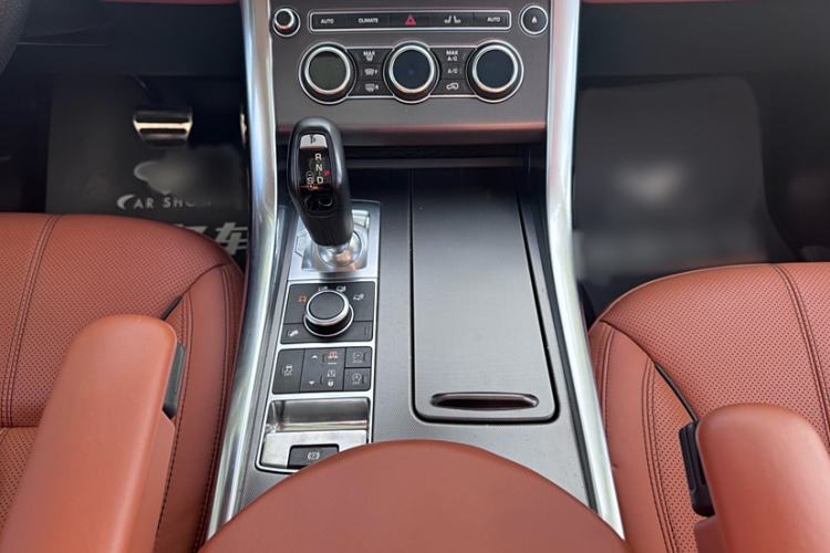 Used Land Rover Range Sport 2015 3.0 SC V6 HSE DYNAMIC Interior 5