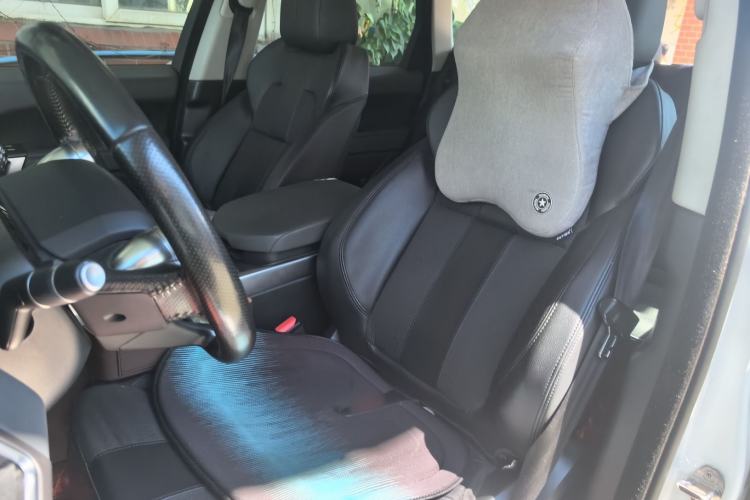 Used Land Rover Range Sport  Left Front Seat