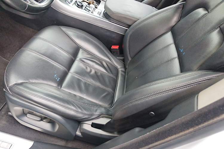 Used Land Rover Range Sport 2015 3.0 SDV6 HSE Left Front Seat