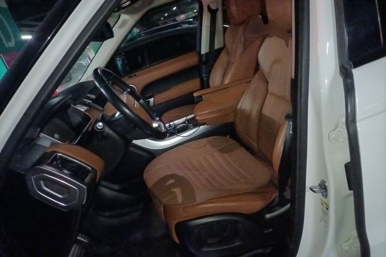 Used Land Rover Range Sport 2015 3.0 SC V6 HSE Left Front Seat