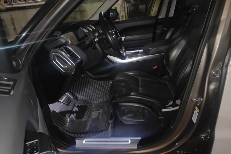 Used Land Rover Range Sport 2015 3.0 SDV6 HSE DYNAMIC Left Front Seat
