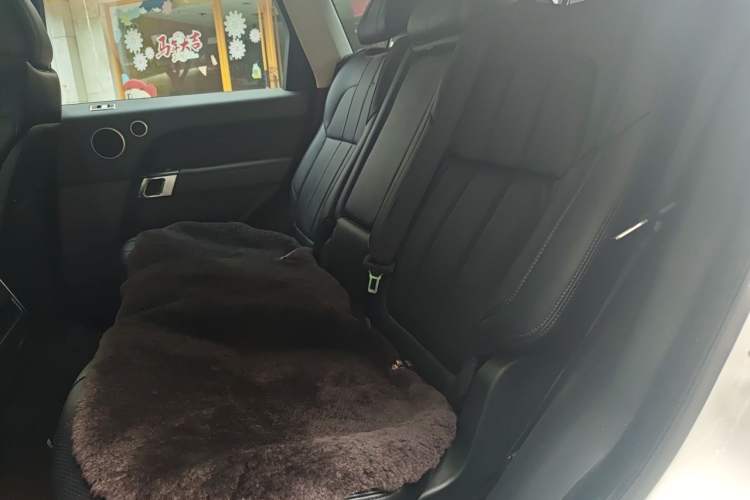 Used Land Rover Range Sport  Left Rear Seat