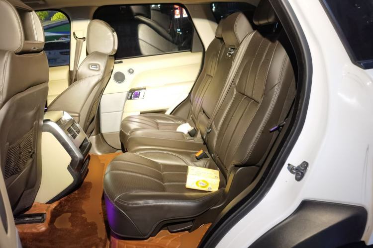 Used Land Rover Range Sport 2015 3.0 SC V6 HSE DYNAMIC Left Rear Seat