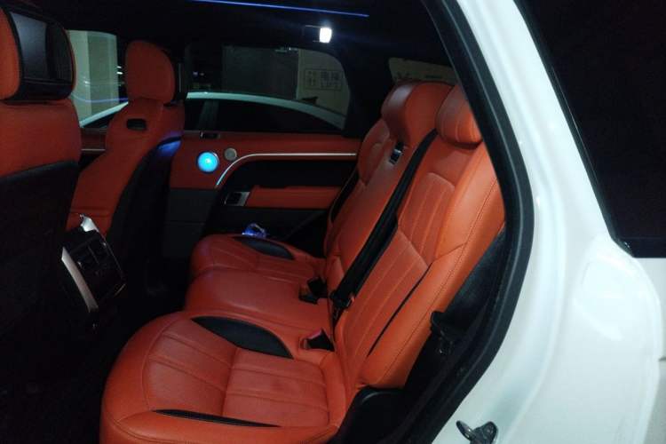 Used Land Rover Range Sport 2015 3.0 SDV6 HSE DYNAMIC Left Rear Seat