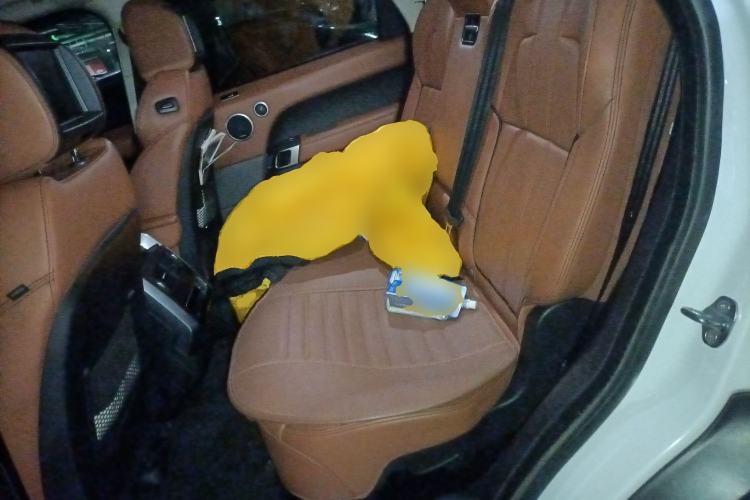 Used Land Rover Range Sport 2015 3.0 SC V6 HSE Left Rear Seat