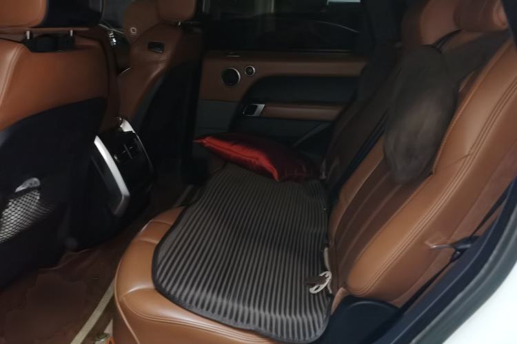 Used Land Rover Range Sport 2015 3.0 SC V6 HSE DYNAMIC Left Rear Seat