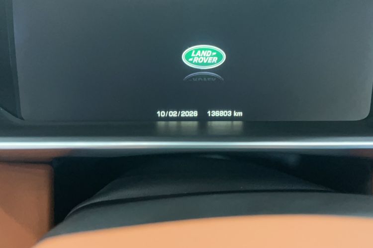 Used Land Rover Range Sport 2015 3.0 SC V6 HSE DYNAMIC Odometer Close Up