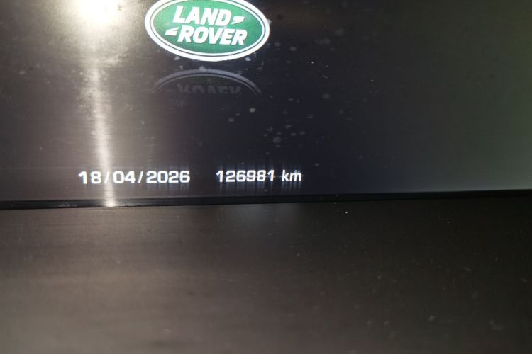 Used Land Rover Range Sport 2015 3.0 SC V6 HSE DYNAMIC Odometer Close Up