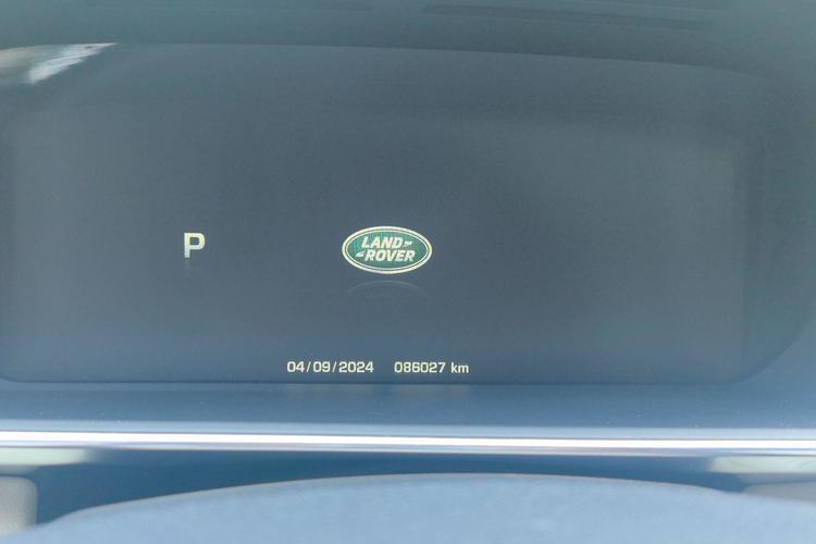 Used Land Rover Range Sport 2015 3.0 SC V6 HSE DYNAMIC Odometer Close Up