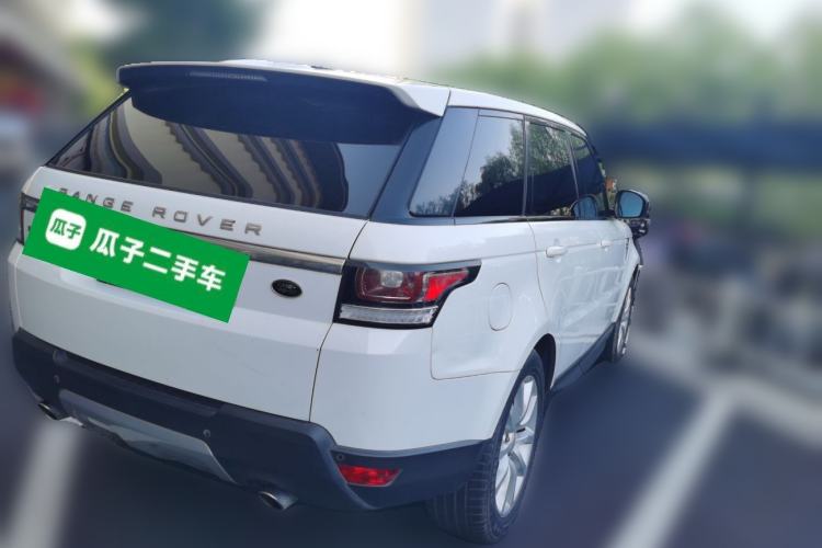 Used Land Rover Range Sport 2015 3.0 SC V6 HSE Rear Right 45 Deg