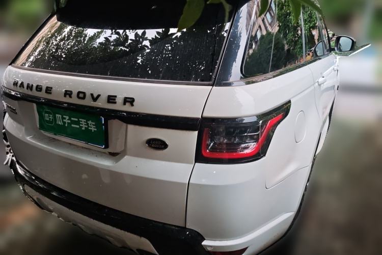 Used Land Rover Range Sport 2015 3.0 SC V6 HSE Rear Right 45 Deg
