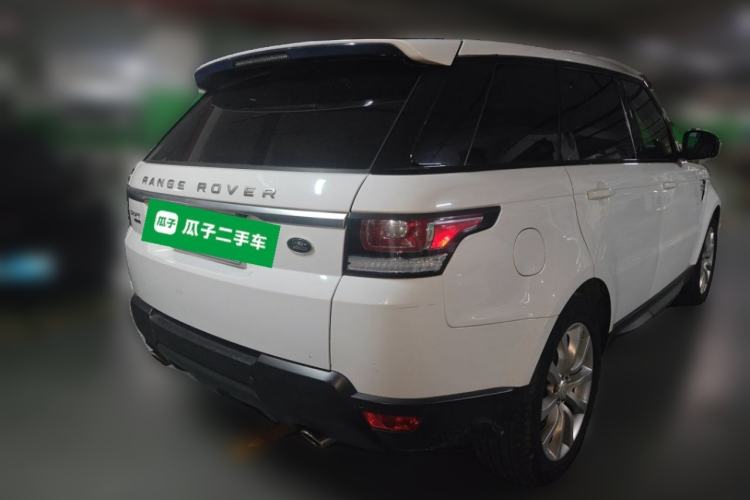 Used Land Rover Range Sport 2015 3.0 SC V6 HSE Rear Right 45 Deg