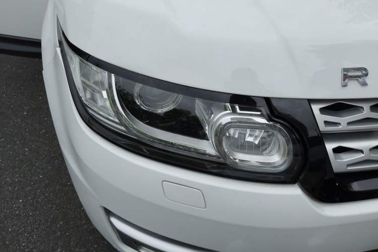 Used Land Rover Range Sport 2015 3.0 SC V6 HSE Right Front Headlight