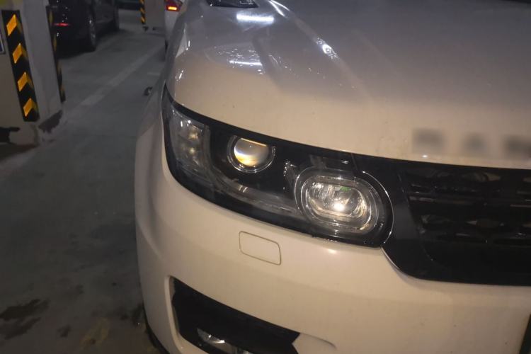 Used Land Rover Range Sport 2015 3.0 SC V6 HSE DYNAMIC Right Front Headlight