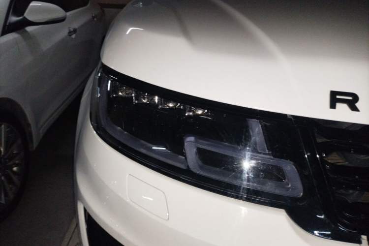 Used Land Rover Range Sport 2015 3.0 SDV6 HSE DYNAMIC Right Front Headlight