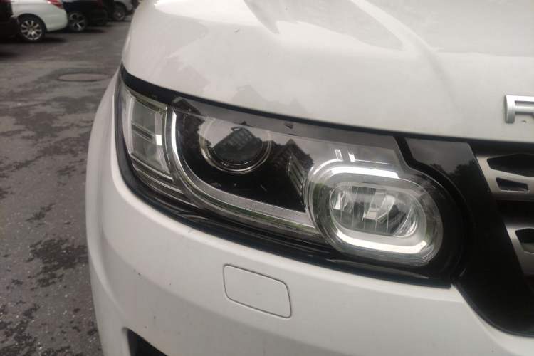 Used Land Rover Range Sport  Right Front Headlight