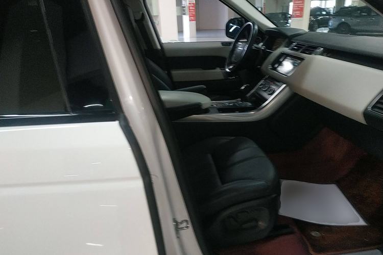 Used Land Rover Range Sport 2015 3.0 SC V6 HSE DYNAMIC Right Front Seat