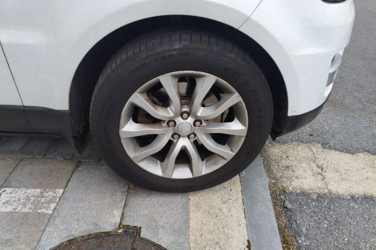Used Land Rover Range Sport 2015 3.0 SC V6 HSE Right Front Wheel Hub