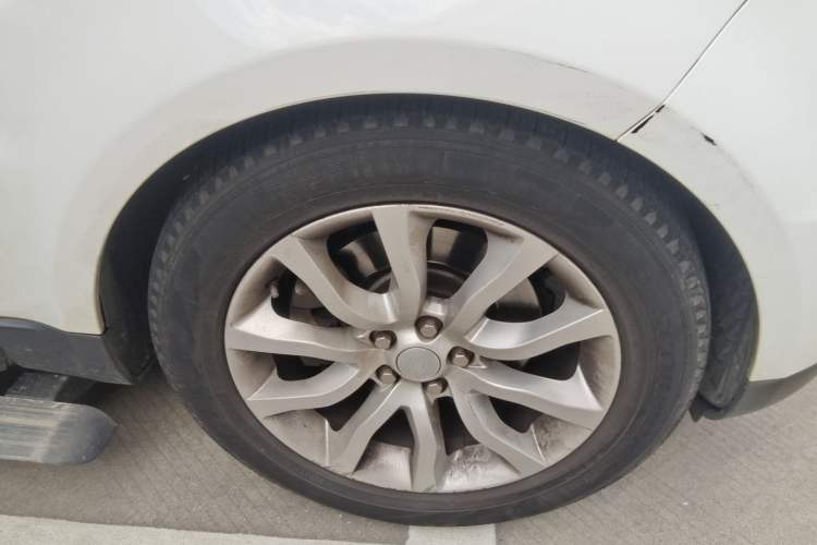 Used Land Rover Range Sport 2015 3.0 SC V6 HSE Right Front Wheel Hub