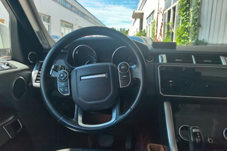 Used Land Rover Range Sport  Steering Wheel