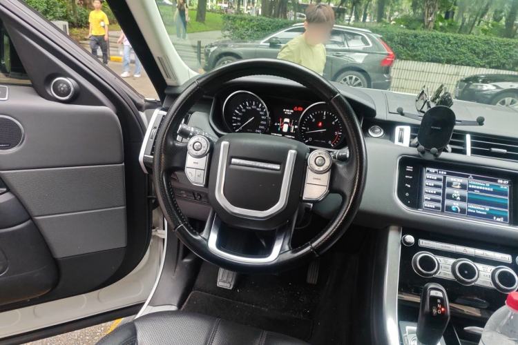 Used Land Rover Range Sport 2015 3.0 SDV6 HSE Steering Wheel