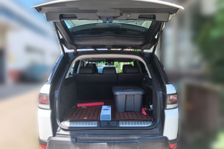 Used Land Rover Range Sport  Trunk