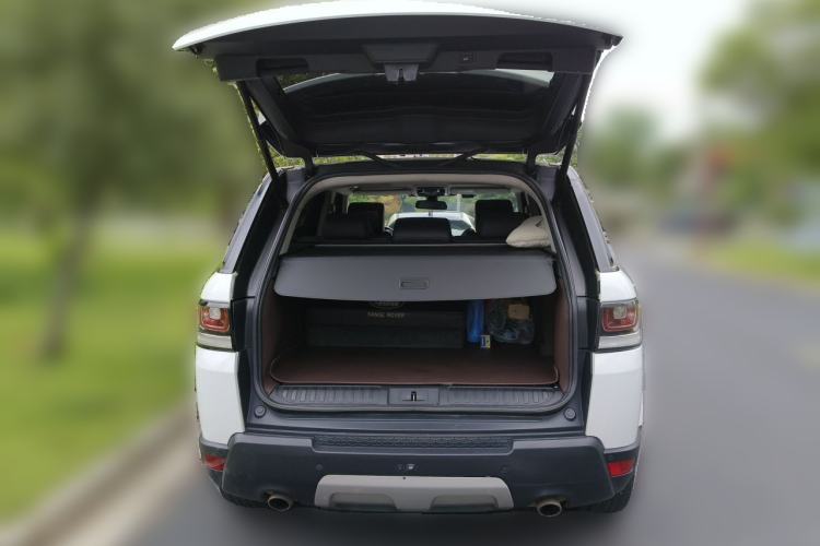 Used Land Rover Range Sport 2015 3.0 SC V6 HSE Trunk