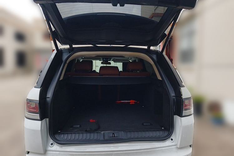 Used Land Rover Range Sport 2015 3.0 SC V6 HSE DYNAMIC Trunk