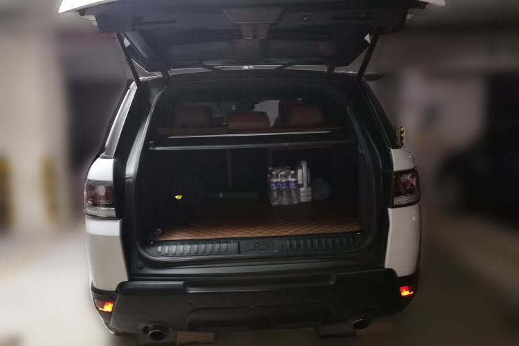 Used Land Rover Range Sport 2015 3.0 SC V6 HSE DYNAMIC Trunk