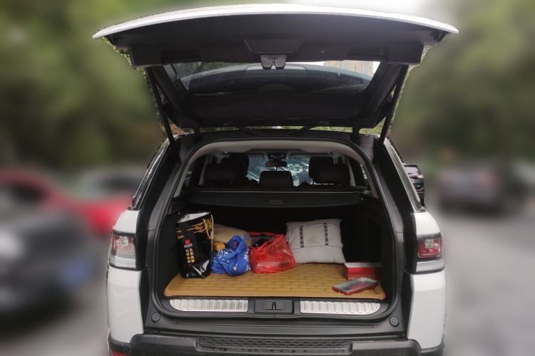 Used Land Rover Range Sport  Trunk