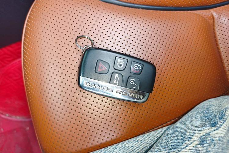 Used Land Rover Range Sport 2015 3.0 SC V6 HSE DYNAMIC Vehicle Key