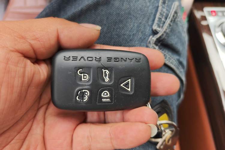 Used Land Rover Range Sport  Vehicle Key