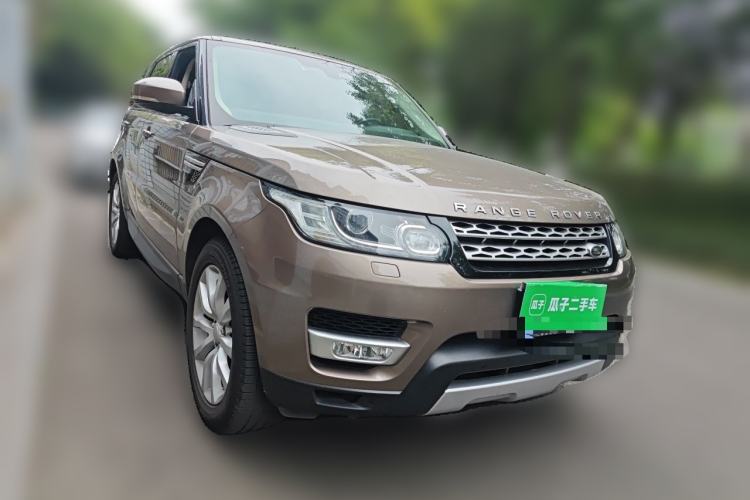 Used Land Rover Range Sport 2015 3.0 SC V6 HSE Front Right 45 Deg