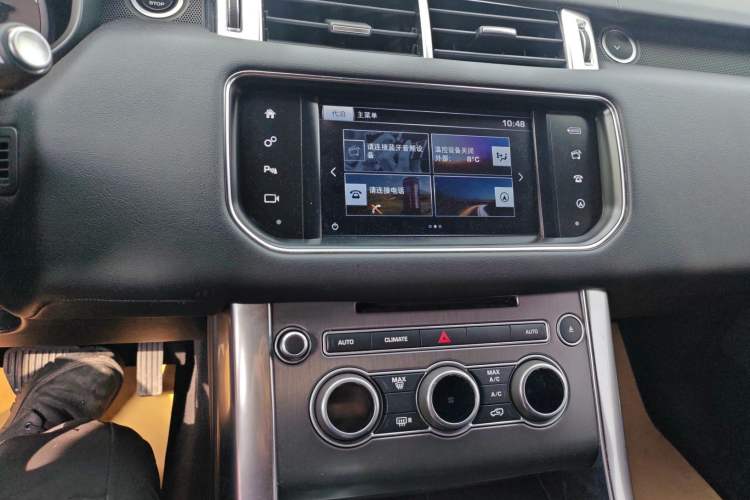 Used Land Rover Range Sport 2016 3.0 SC V6 SE Audio And AC Panel