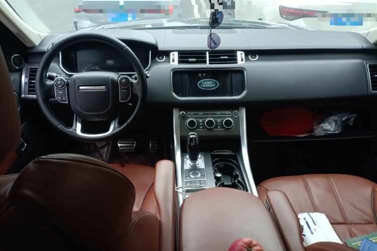 Used Land Rover Range Sport  Center Console