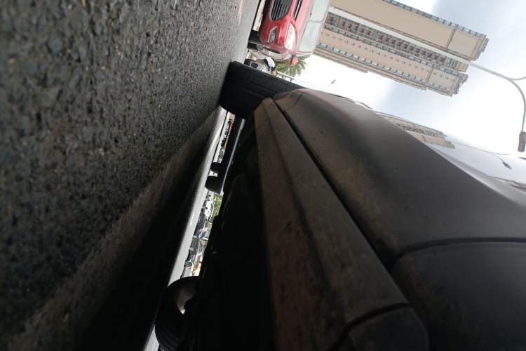 Used Land Rover Range Sport  Chassis Front Right