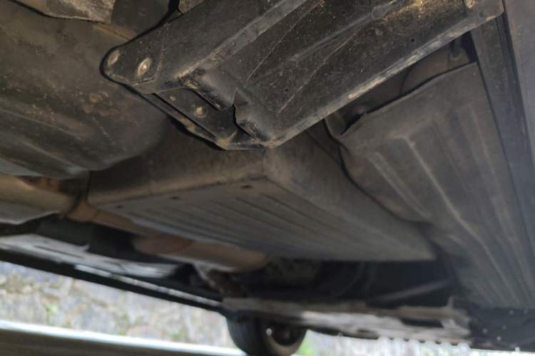 Used Land Rover Range Sport  Chassis Rear Right