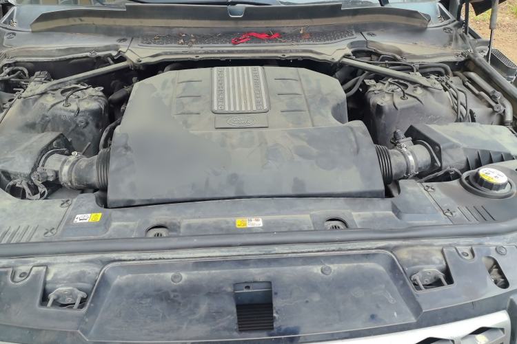 Used Land Rover Range Sport 2016 3.0 SC V6 SE Engine Bay