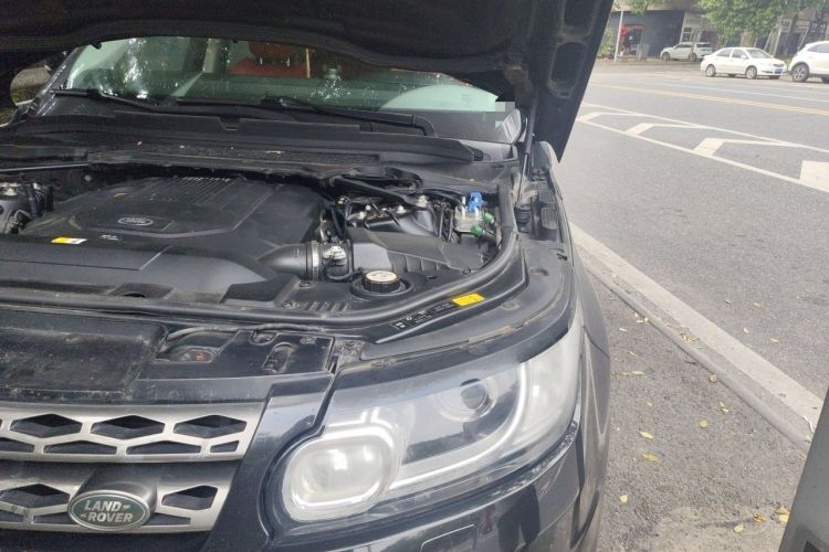 Used Land Rover Range Sport  Engine Bay Left